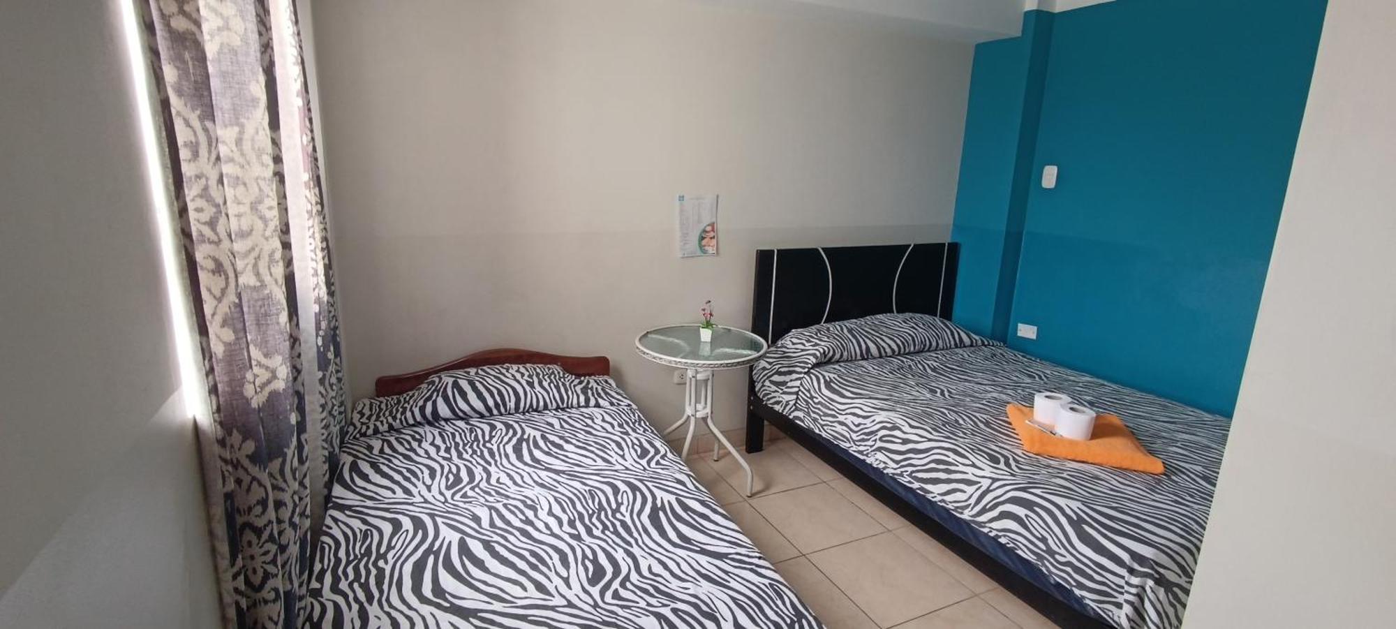 Aypa Hostal Trujillo Esterno foto